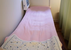 マッサージベッド(ローラーベッド)